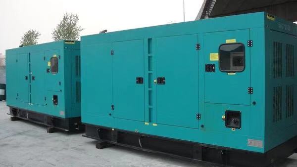 忠县康明斯400kw大型柴油二手发电机组